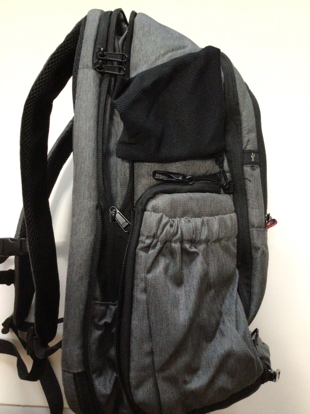 BAGSMART Gray Camera Backpack - Padded Photo & Video Case - Picture 6 of 13